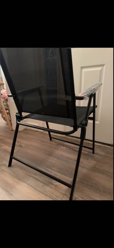 Black Mesh Folding Chair