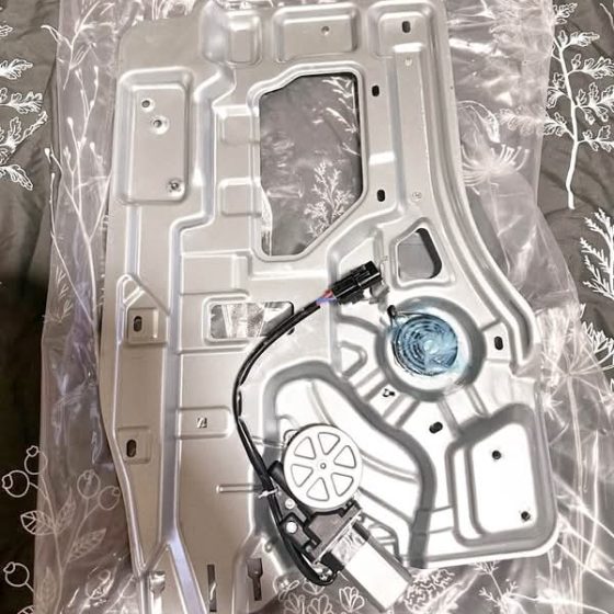 Rear-Left Window Regulator for 2001–2006 Hyundai Santa Fe