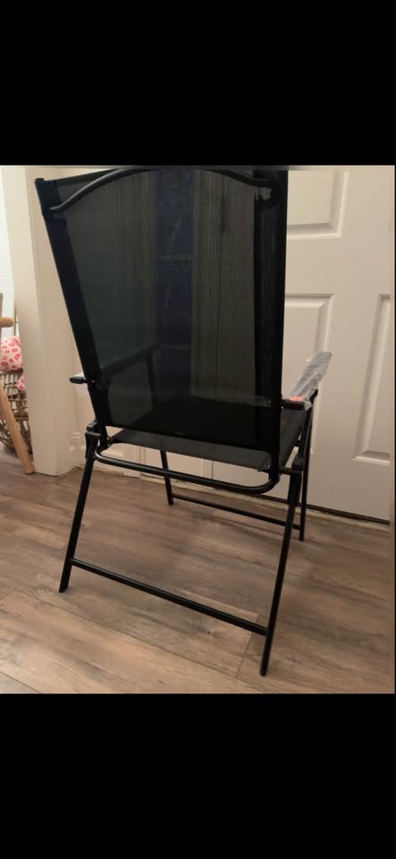 Black Mesh Folding Chair