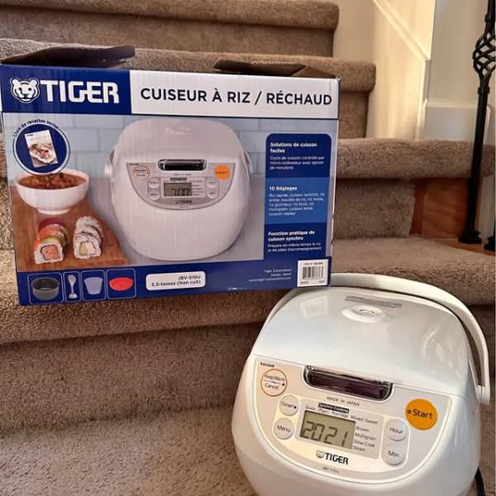 Tiger 5.5-Cup Programmable Rice Cooker