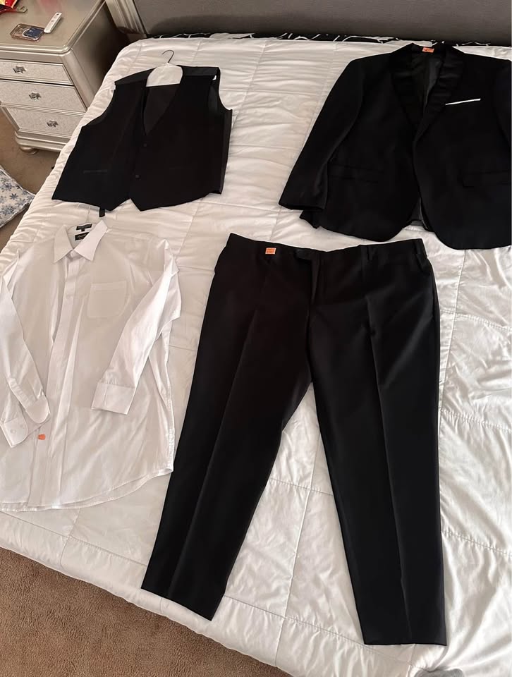 Four-Piece Formal Suit — Size 66
