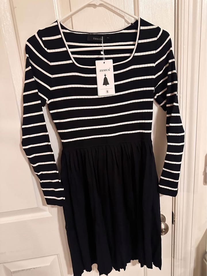Women's Multicolor Short Dress — Size S