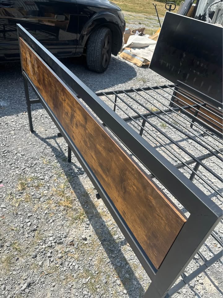 King Industrial Metal & Wood Platform Bed