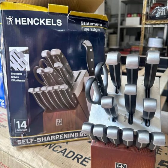HENCKELS 14-Piece Self-Sharpening Knife Block Set