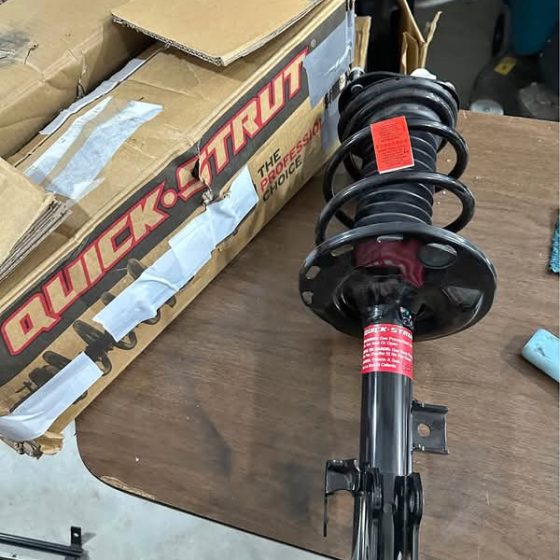Monroe 172276 Complete Strut & Coil Spring Assembly