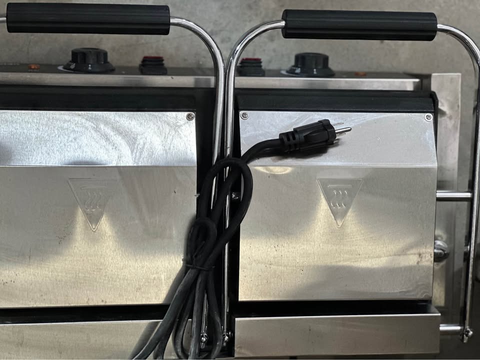 VEVOR 3600W Commercial Double Panini Grill
