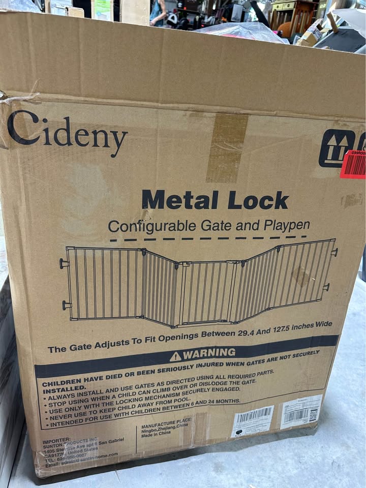 127.5-Inch Configurable Baby & Fireplace Safety Gate