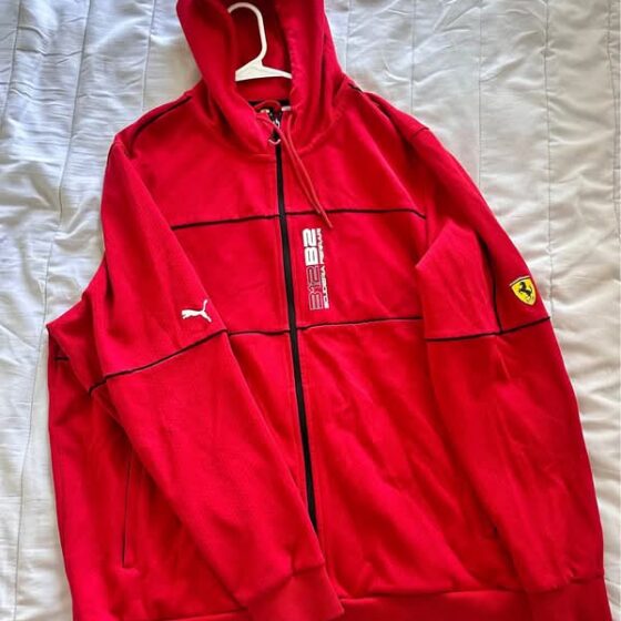 PUMA Men's Standard Scuderia Ferrari Race Hooded Sweat Jacket. Size XXL