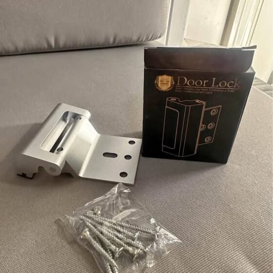 Home Security Door Reinforcement Lock Child proof High Security Door Lock Front Door Locks for Kids