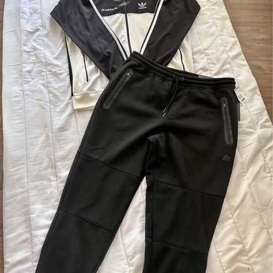 Men's 2 Piece Tracksuit Black white Jacket XL Pants Larg