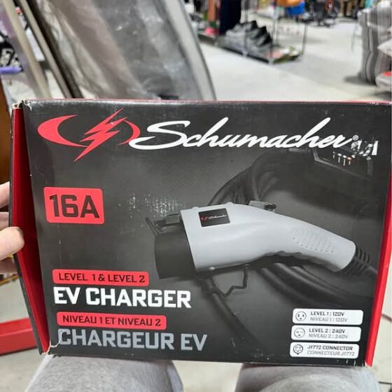 Schumacher Electric SC1455 Level 2 Portable EV Charger - up to 16A, Works with 120V or 240V Outlets