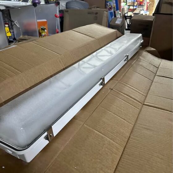 Heavy Duty Commercial LED Shop Lights - Cooper Metalux 4VT2 (Lot of 3)