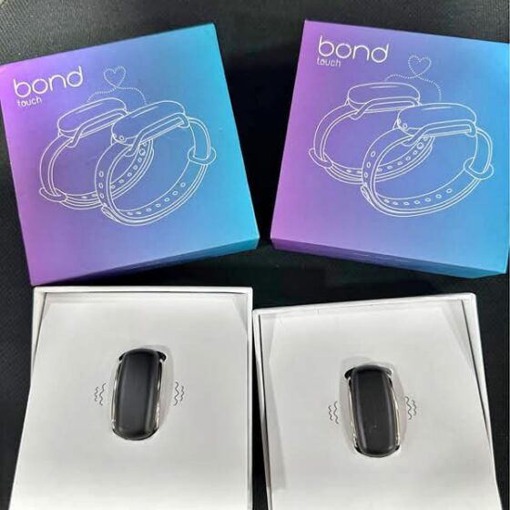 BOND TOUCH Long-Distance Relationship Smart Bracelets for Couples! Lot of 2