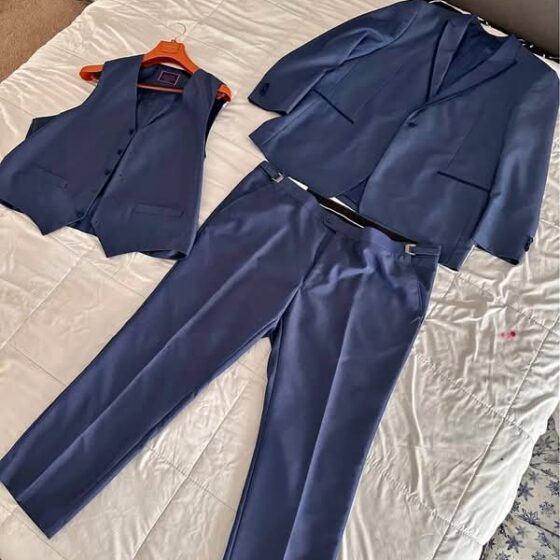 Navy 3 Piece Suit, Giorgio Fiorelli, Size 50