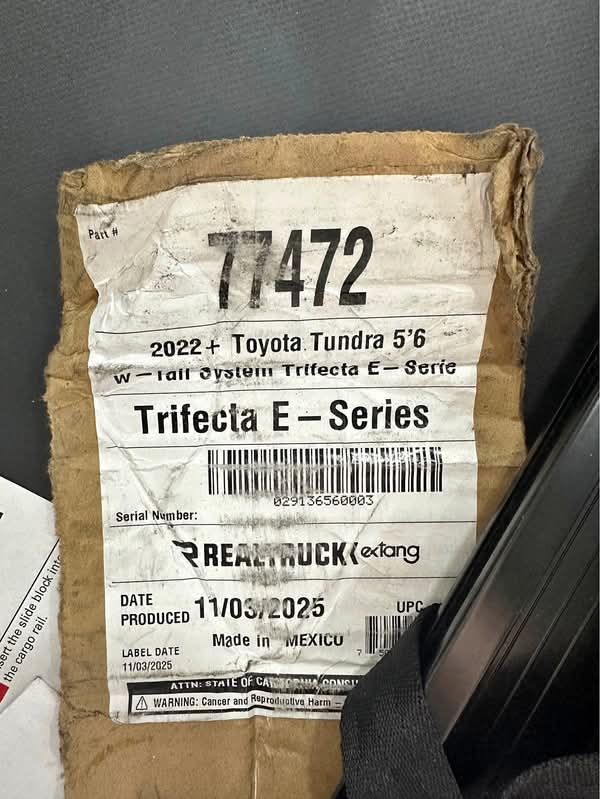 NEW Extang Trifecta E-Series Soft Tri-Fold Tonneau Cover (2022+ Toyota Tundra 5'6" Bed)
