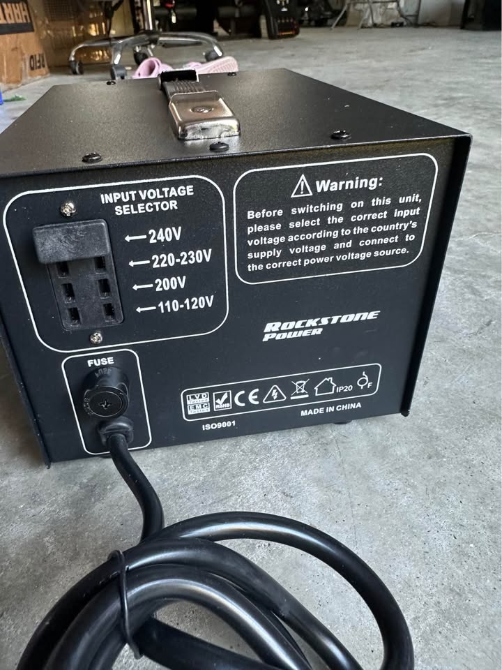 Rockstone Power RT3000W Step-Up/Down Transformer — 3000W - Image 2