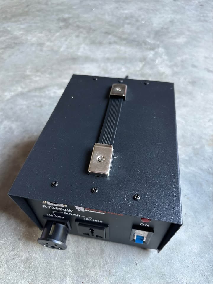 Rockstone Power RT3000W Step-Up/Down Transformer — 3000W - Image 3