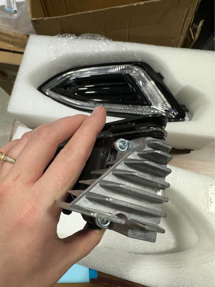 DRL/Fog Lamp Pair for Ford Edge 2015–2018 - Image 3