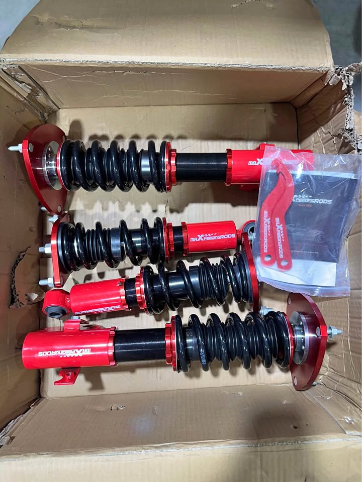 maXpeedingrods Coilover Kit for Subaru WRX/STI 2015–2021