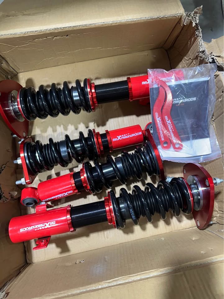 maXpeedingrods Coilover Kit for Subaru WRX/STI 2015–2021 - Image 5