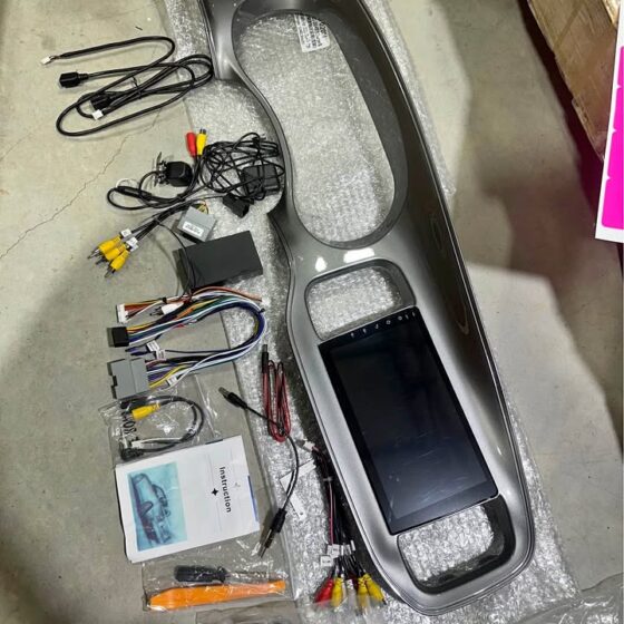 Android Touchscreen Stereo Kit for 2011–2014 Dodge Charger